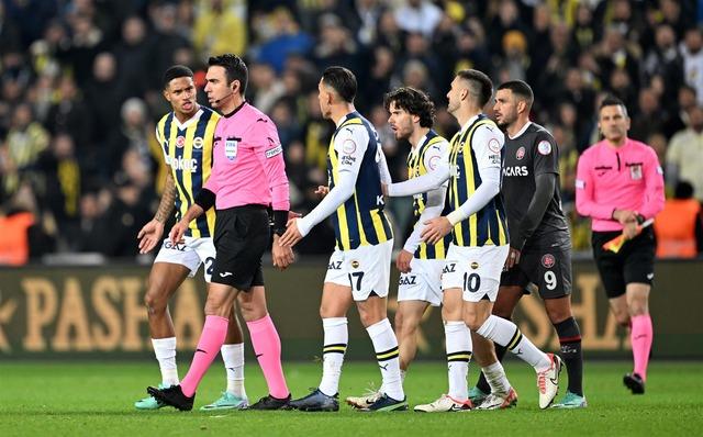 AA-20231126-33031768-33031767-FENERBAHCE_VAVACARS_FATIH_KARAGUMRUK (Büyük)