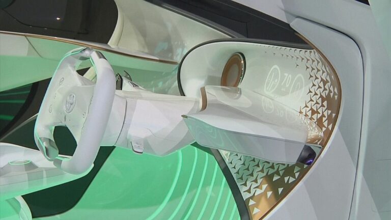 CES’in vitrininde giyilebilir teknoloji var