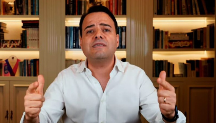 Her sahnesi olay oldu! Özgür Demirtaş’tan Kızıl Goncalar yorumu gecikmedi