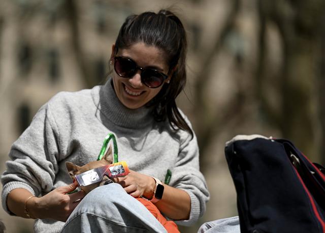 AA-20240408-34221022-34221012-2024UN_ILK_GUNES_TUTULMASI_ABDDEN_IZLENDI