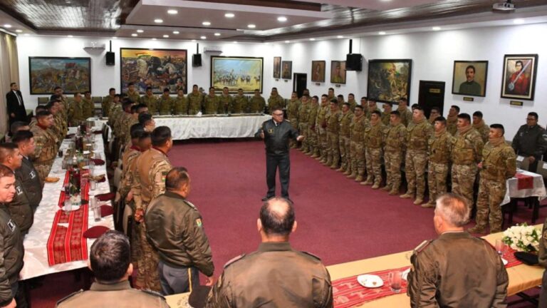 Bolivya’da eski komutan Zuniga gözaltına alındı