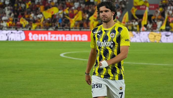 Ferdi Kadıoğlu İngiltere’ye uçtu! Transfer detayları belli oldu: İşte kazanacağı ücretFenerbahçe