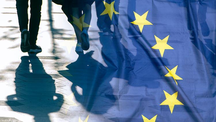 Avrupa Birliği’nde 100 şirketten yapay zeka paktına imza