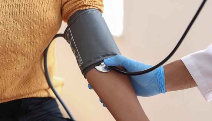 Tansiyon düşmesine ne iyi gelir? Limon tansiyon düşüklüğüne iyi gelir mi?