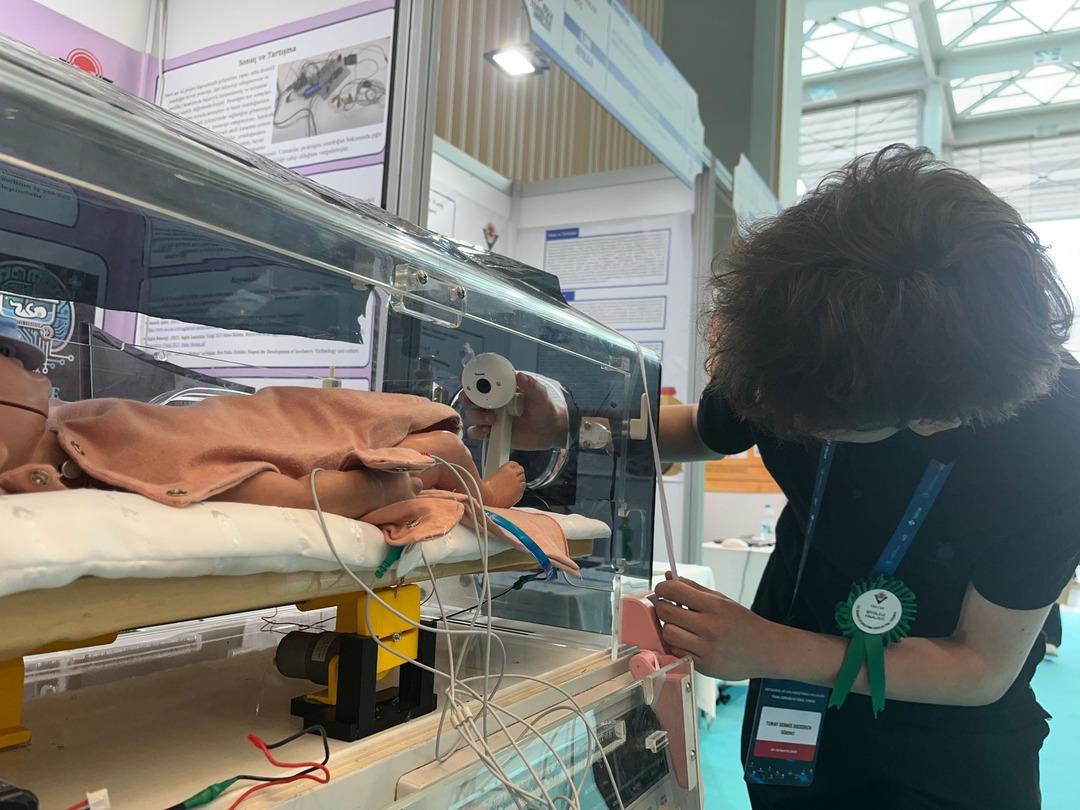 Ankara-grereciler-yenıdogan-alumlerı_756877_223372