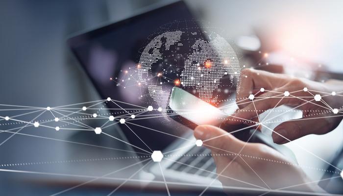 Belki fark etmediniz ama… Dün internetin büyük bir kısmı çöktü! Peki neden?