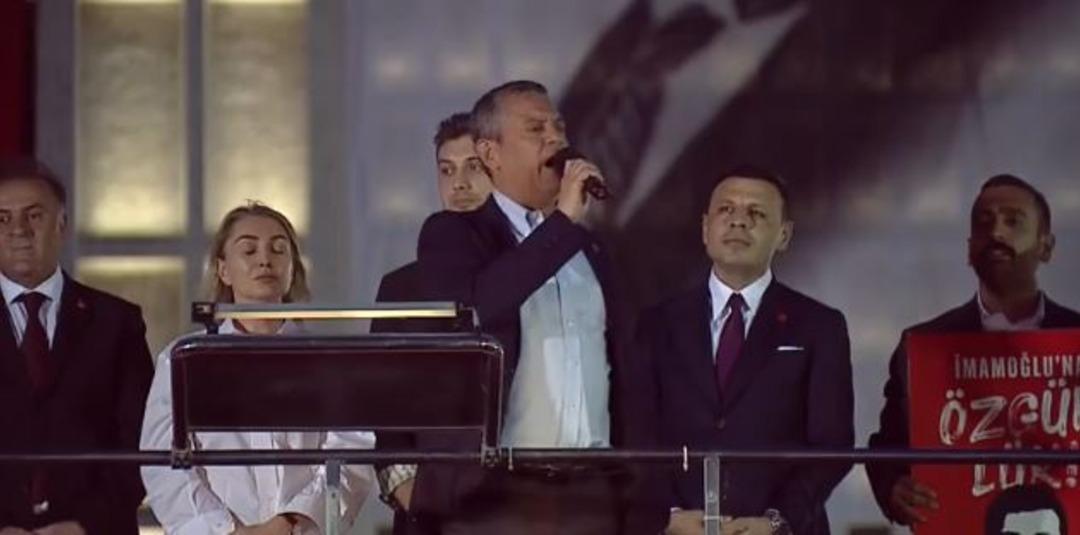 Özgür Özel, CHP'nin Saraçhane etkinliğiyle konuştu: 