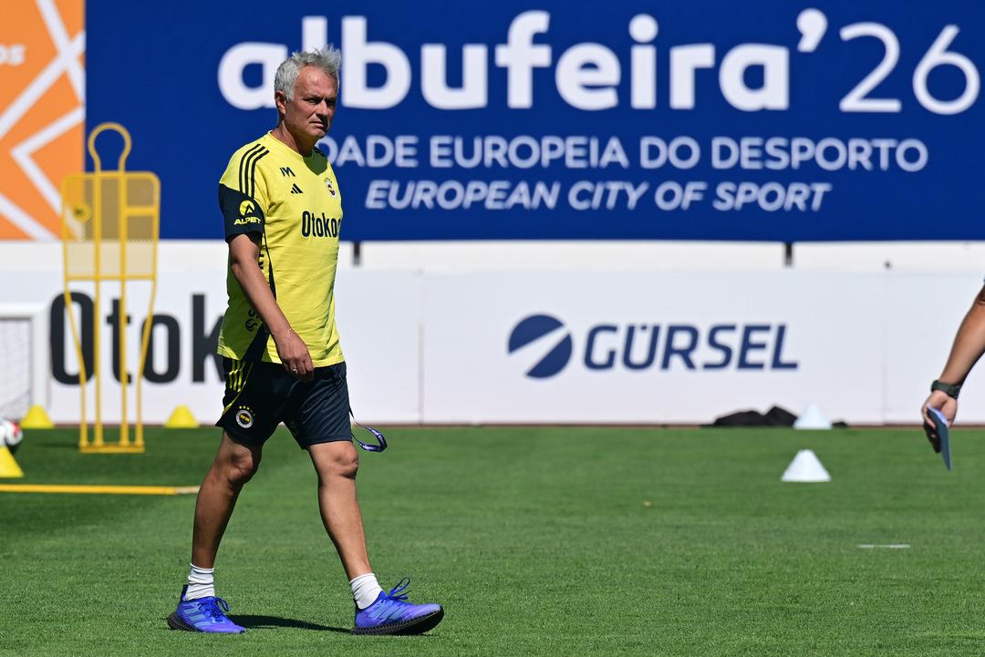 Fenerbahce son dakika transferinin hareketi! Fransız rüzgarı kanatta patlayabilir, yeni Armand Lauriente 2 Route 2