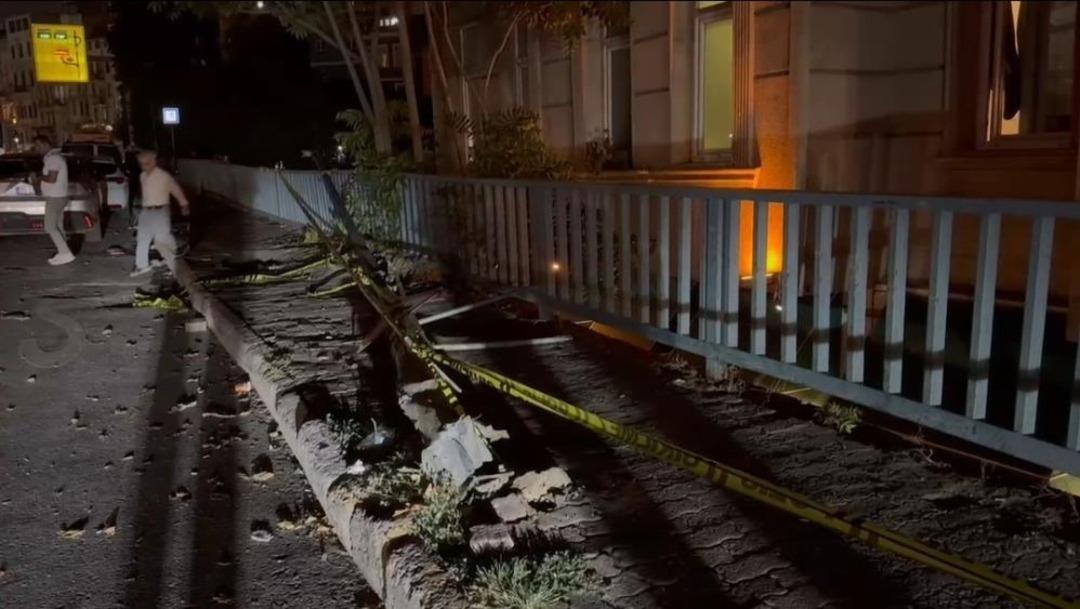 Minibüs Beyoğlu'ya otobüse çarptı: 2 tanesi ağır 5 yaralı 3