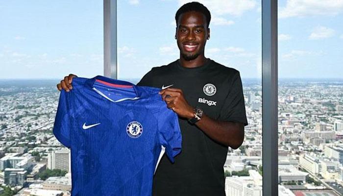 Chelsea altyapısından çıkan yıldız oyuncu Jamie Bynoe-Gittens’a 60 milyon euro verdi! Borussia Dortmund’dan ayrılan oyuncu formayı giydi… –