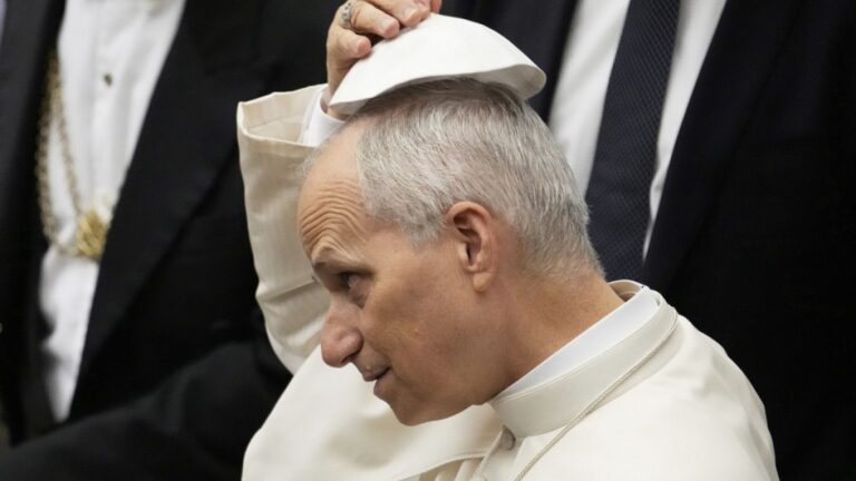 Papa Leo, Gazze’de ‘zorunlu tahliyelerin’ sona erdirilmesini istedi