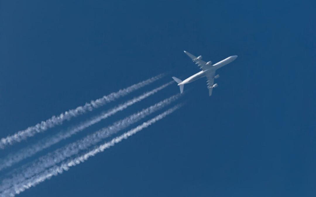 Trump yaptıklarını yaptı! Putin ve röportajdan önce bombayı patlattı: