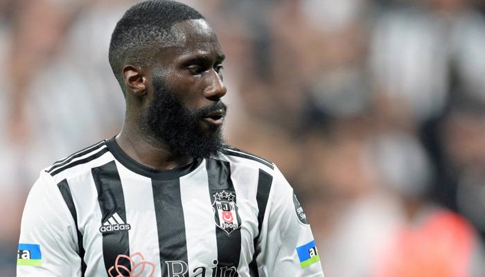 Beşiktaş’tan geçtiğimiz sezon ayrılan Arthur Masuaku’nun yeni adresi açıklandı! Rota İngiltere…