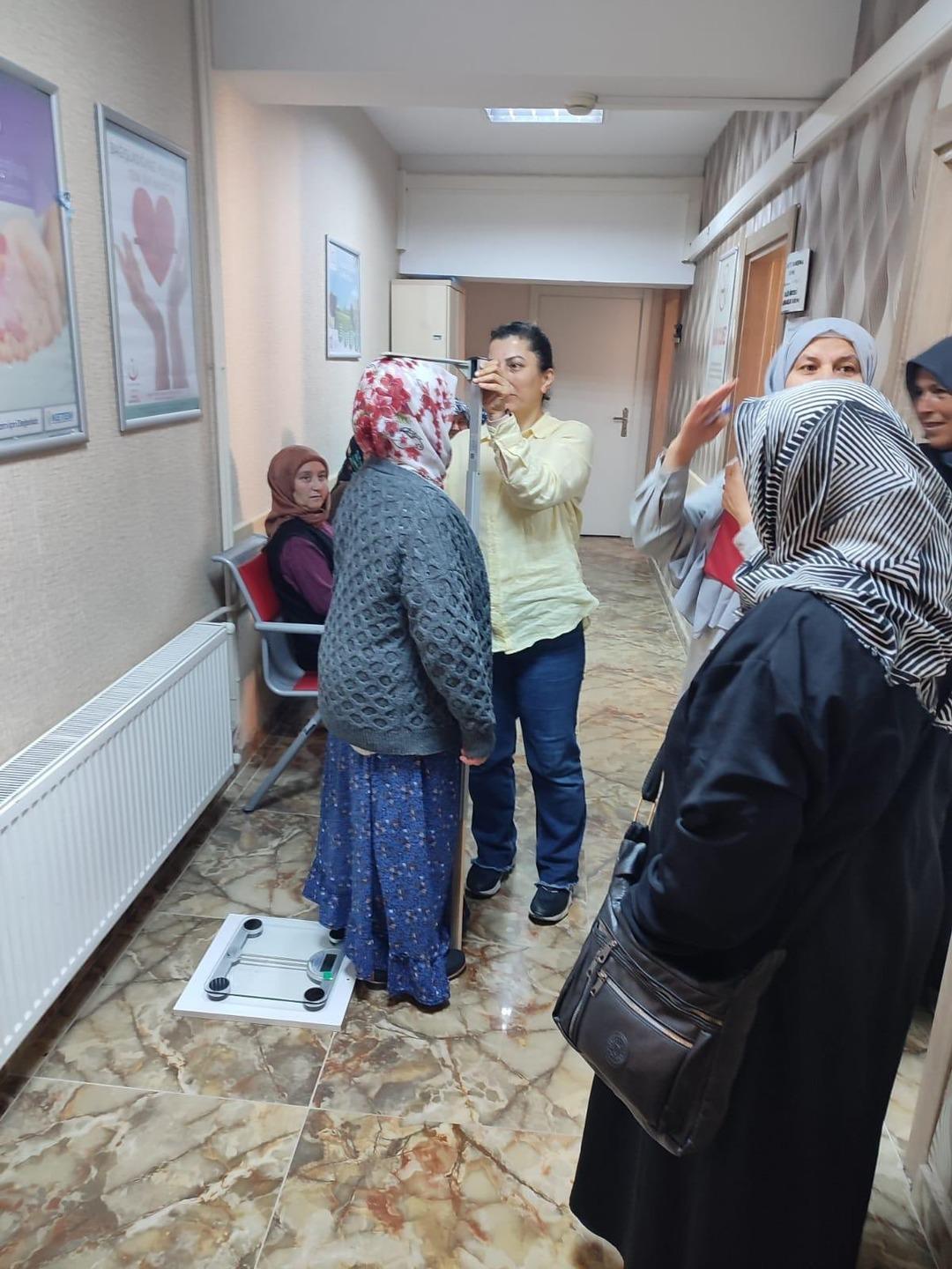 Sağlıklı Yaşam Merkezleri için Yoğun İlgi: Hedef 100 Yeni Merkez! Halk Sağlığı Genel Müdürü: 