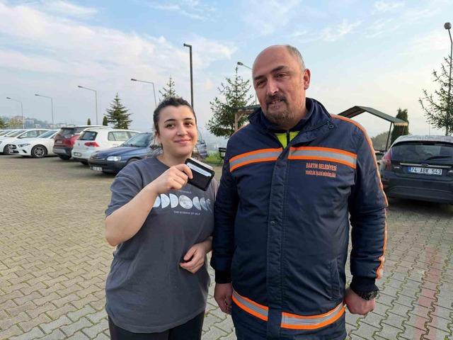 Temizlik personelinin hassas davranışı 2