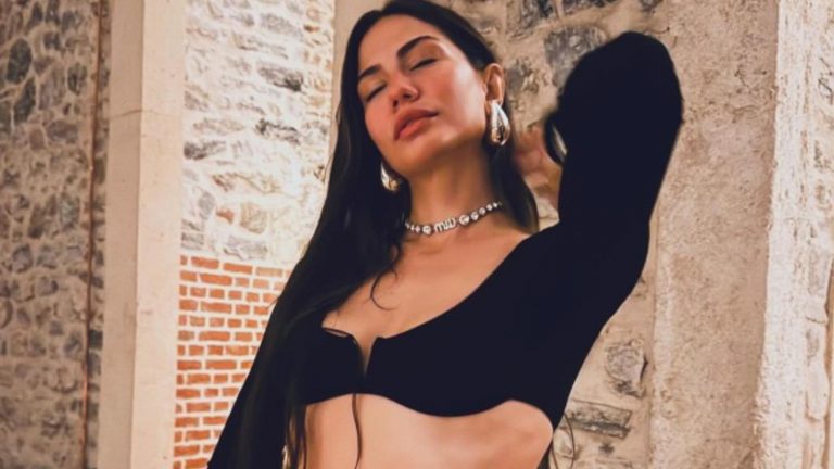 Eşref Rüya biter bitmez tatile koştu! Demet Özdemir’in kaldığı lüks teknenin gecelik fiyatı dudak uçuklattı